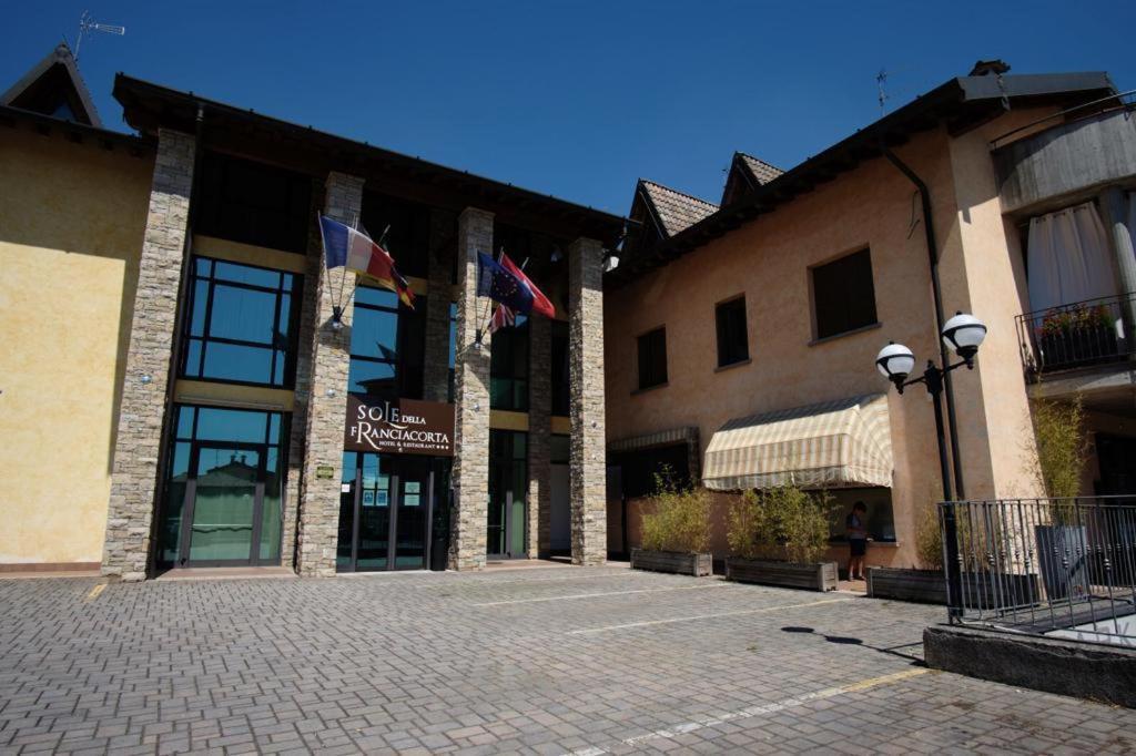 Sole Della Franciacorta - Hotel & Restaurant Capriolo Eksteriør bilde