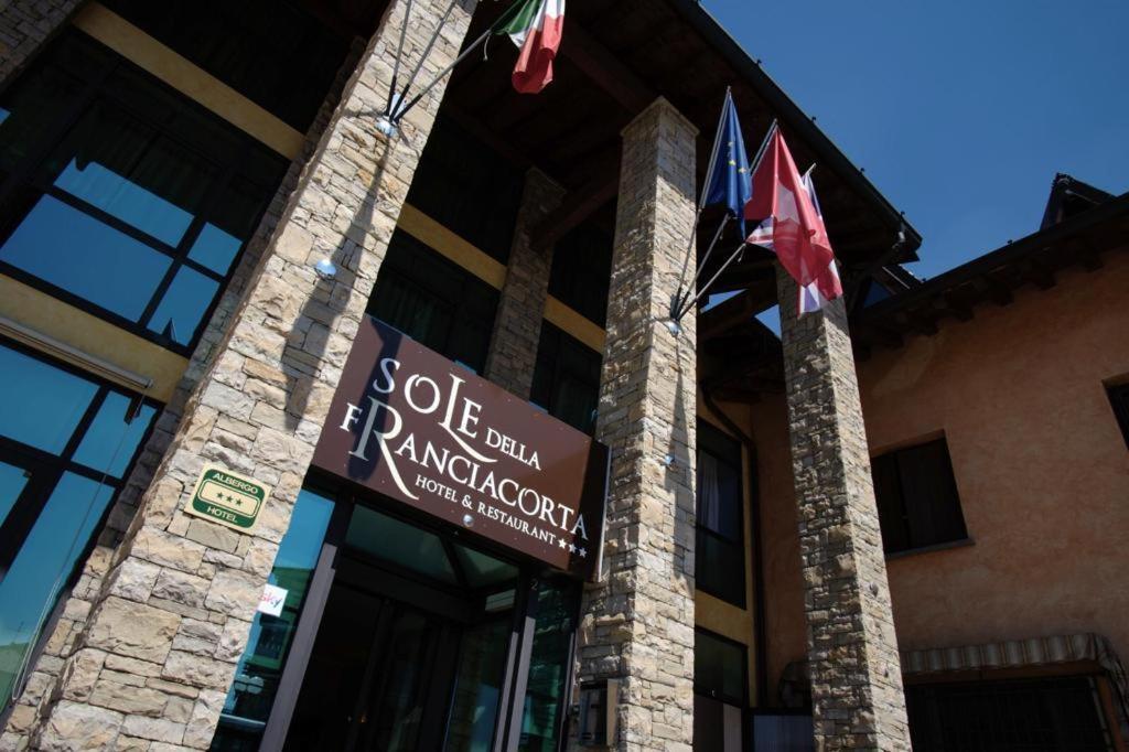 Sole Della Franciacorta - Hotel & Restaurant Capriolo Eksteriør bilde