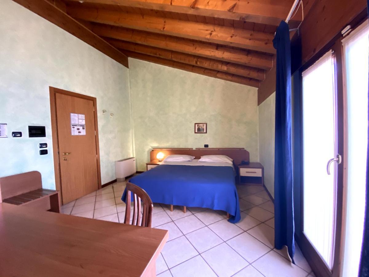Sole Della Franciacorta - Hotel & Restaurant Capriolo Eksteriør bilde