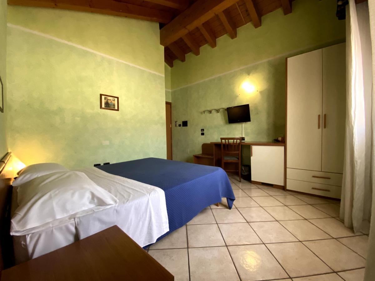 Sole Della Franciacorta - Hotel & Restaurant Capriolo Eksteriør bilde